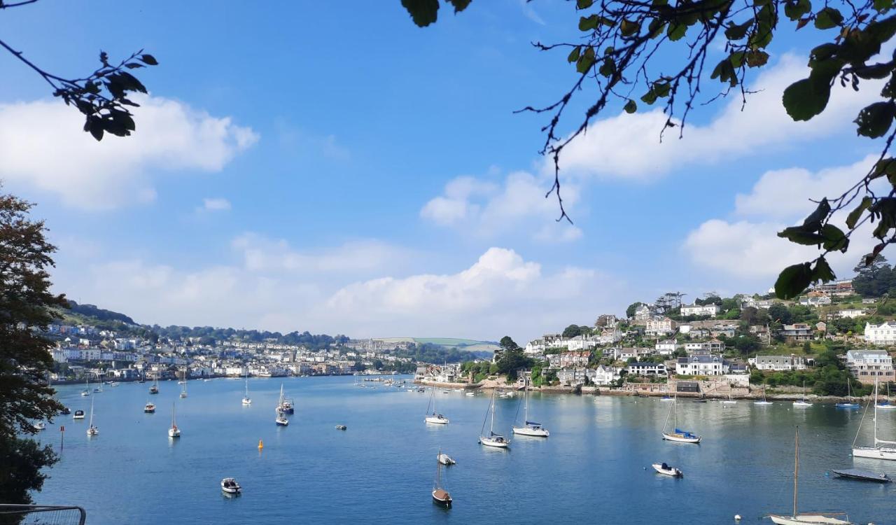 Sunnydaze-Detached Chalet With 2 Bedrooms And 2 Bathrooms And Private Parking Outside Door Dartmouth Exterior photo